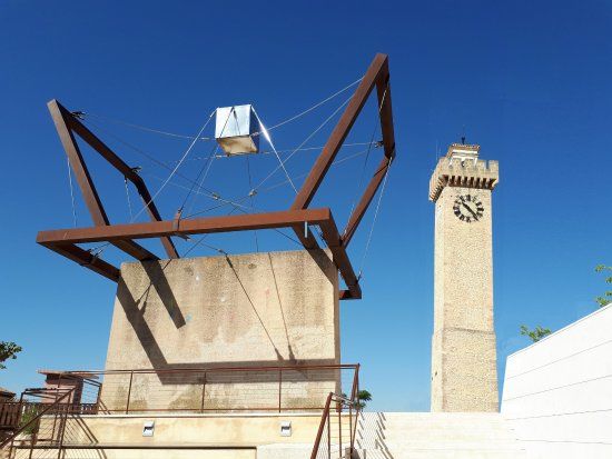 la Torre de Mangana