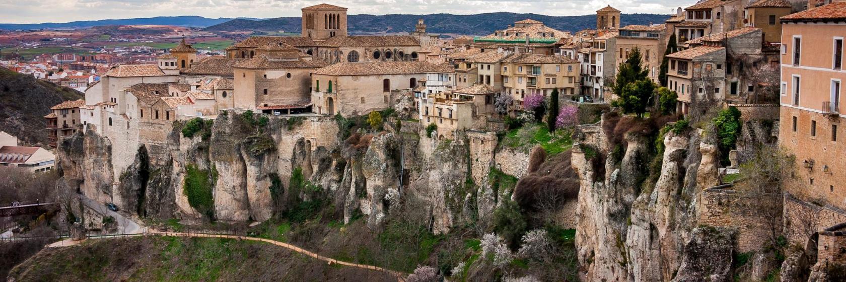 Casas Colgadas